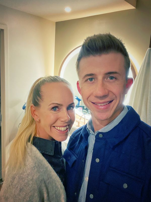 Pernilla Lindberg and Daniel Taylor smiling together in a selfie