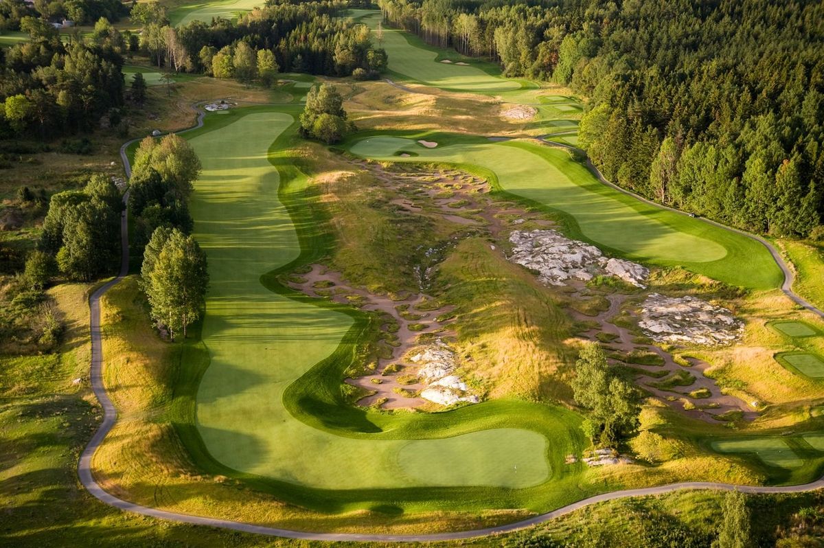 The Castle Course at Bro Hof Slott, running through forest and rock